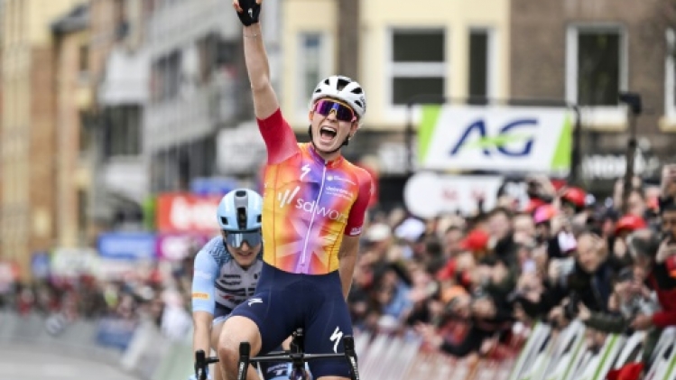 Liège-Bastogne-Liège femmes: Vollering triple la mise dans les Ardennaises