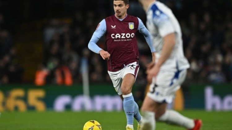 Leander Dendoncker prêté par Aston Villa à Naples