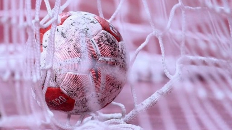 Sasja accentue son leadership, Houthalen s'écroule un peu plus