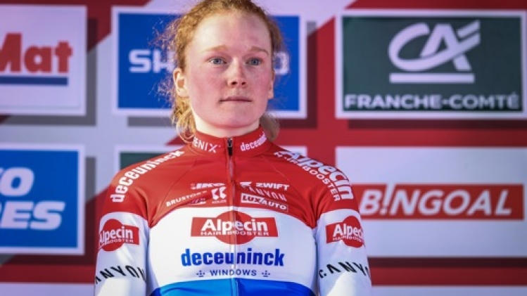 Puck Pieterse remporte la victoire pour ses débuts en catégorie élite à Nove Mesto