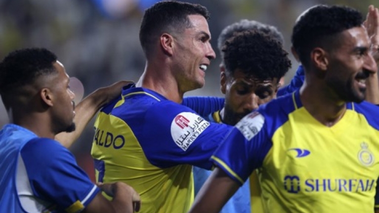 Le fonds souverain saoudien investit dans quatre clubs pour faire briller son championnat