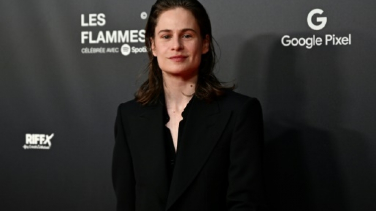 Christine and the Queens revient avec la reine Madonna