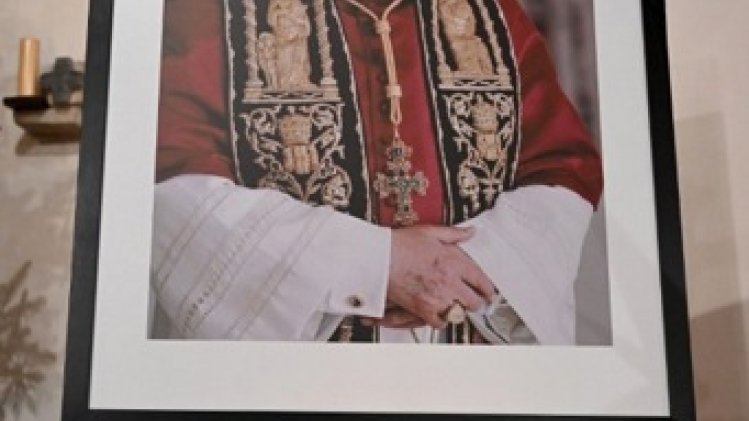 Une croix de l'ancien pape Benoît XVI dérobée en Bavière