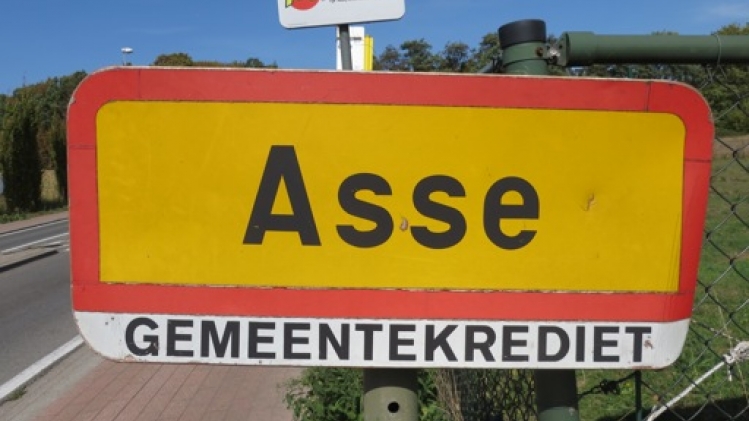 Le plan communal d'urgence déclenché à Asse après un violent incendie dans un hangar