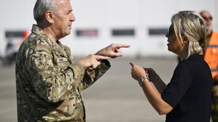 Une vague de promotions de généraux lundi