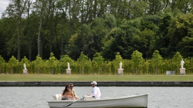Défilé Jacquemus au bord de l'eau à Versailles, comme un tableau impressionniste
