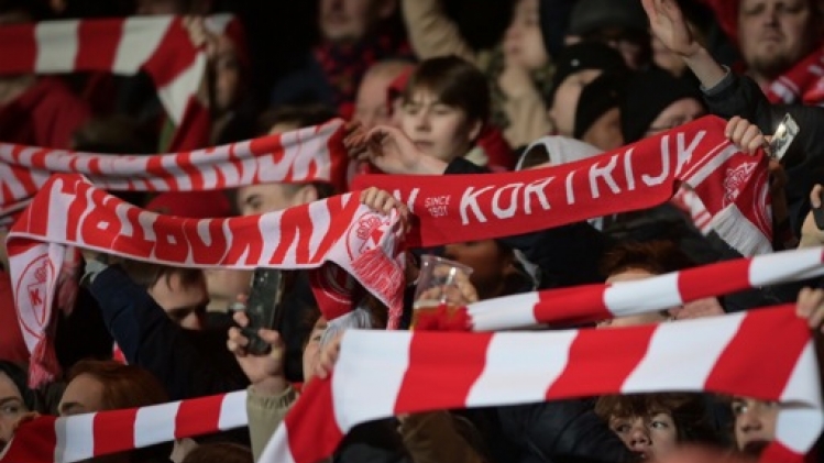 Le Japonais Tomoki Takamine signe à Courtrai