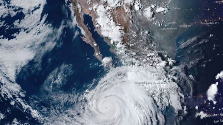 Mexique: un ouragan menace la Basse Californie