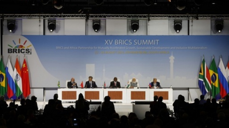 Les Brics accueillent six nouveaux pays membres