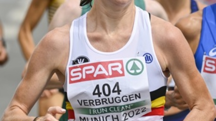 Hanne Verbruggen va aborder le marathon avec prudence en raison d'une blessure à la hanche