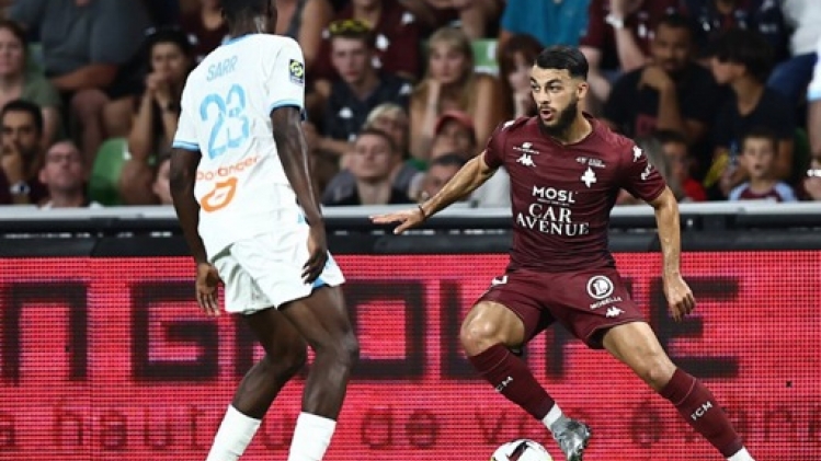 Georges Mikautadze, passé par Seraing, transféré à l'Ajax