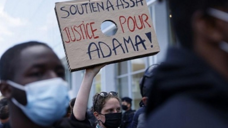 L'enquête sur la mort d'Adama Traoré en 2016 se solde par un non-lieu