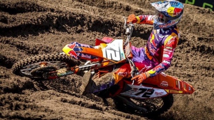 Liam Everts remporte la première course en MX2