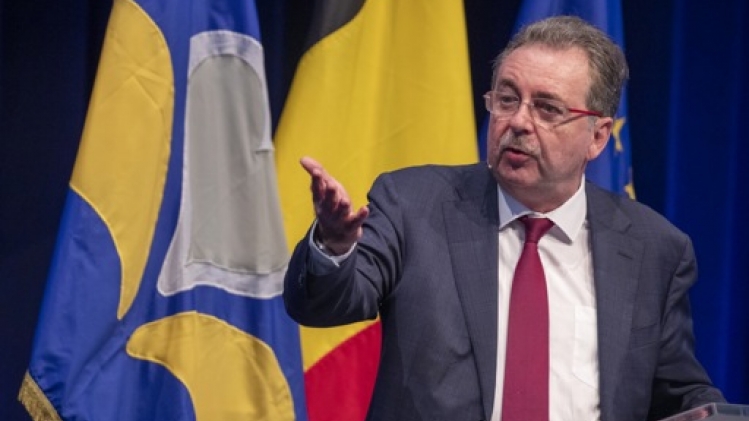 Gare du Midi: Vervoort met en garde contre l'enjeu communautaire