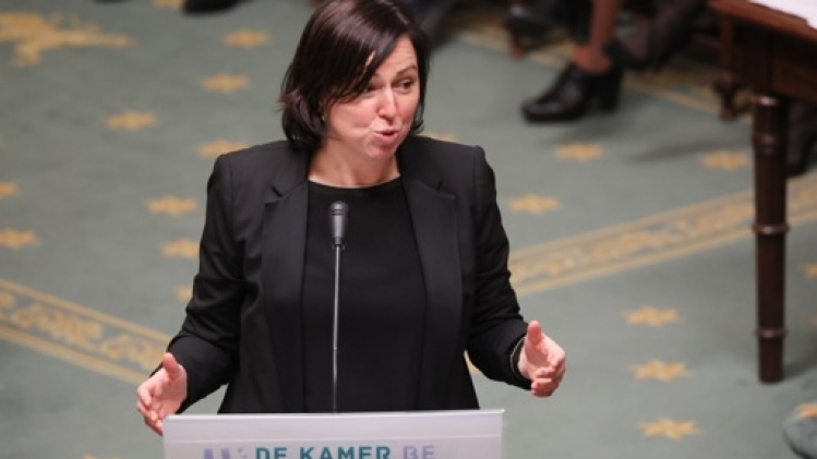 Van Quickenborne ne peut rester en fonction s'il a fait de fausses déclarations