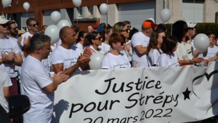 Les victimes du drame de Strépy marchent contre la détention à résidence de Paolo Falzone
