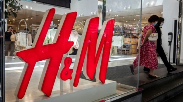 H&M va comptabiliser les frais engendrés par les renvois des achats en ligne