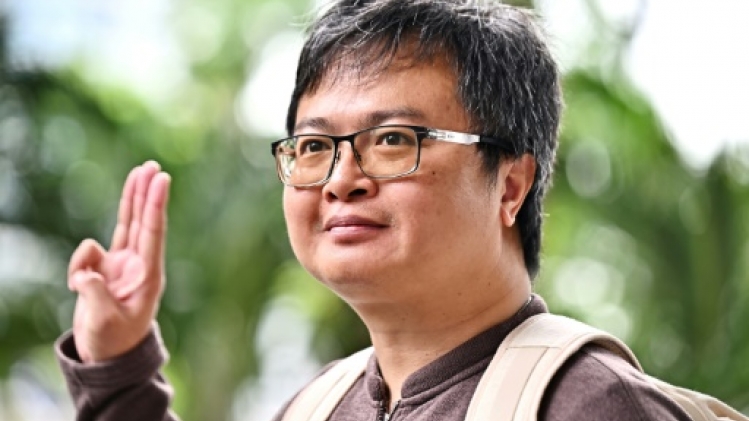 Thaïlande: une figure pro-démocratie condamnée à quatre ans de prison pour lèse-majesté