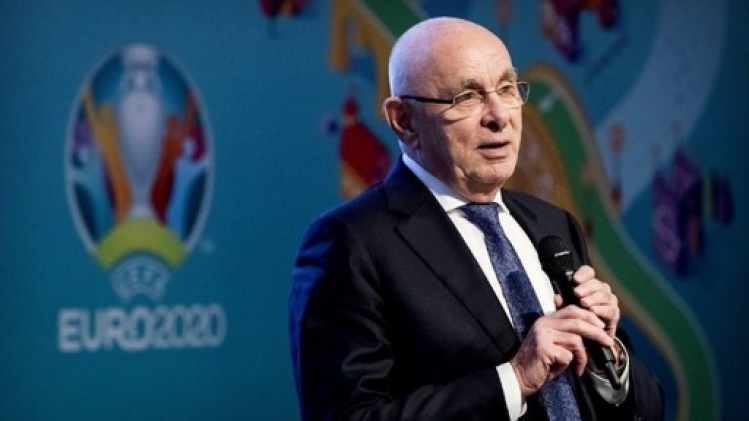 Michael Van Praag, le président de l'Ajax, avait oublié de déclarer ses actions