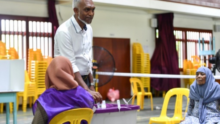 Maldives: Muizzu, maire de la capitale, pro-Pékin, vainqueur de la présidentielle