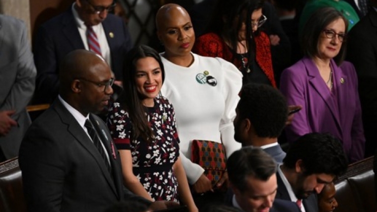 Un élu démocrate active l'alarme incendie au Congrés américain