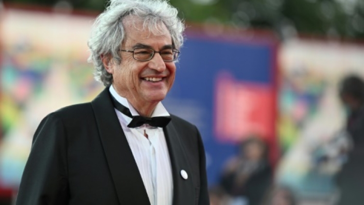 Trous blancs: le physicien Carlo Rovelli s'aventure au-delà des trous noirs