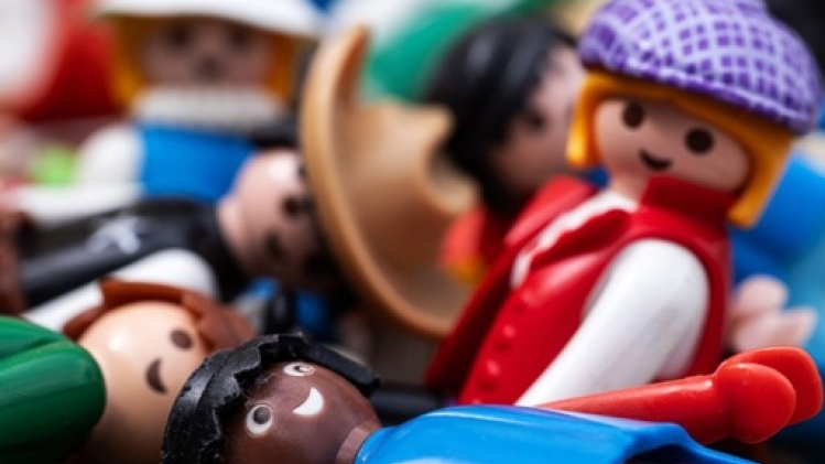 La maison-mère de Playmobil supprime un emploi sur six