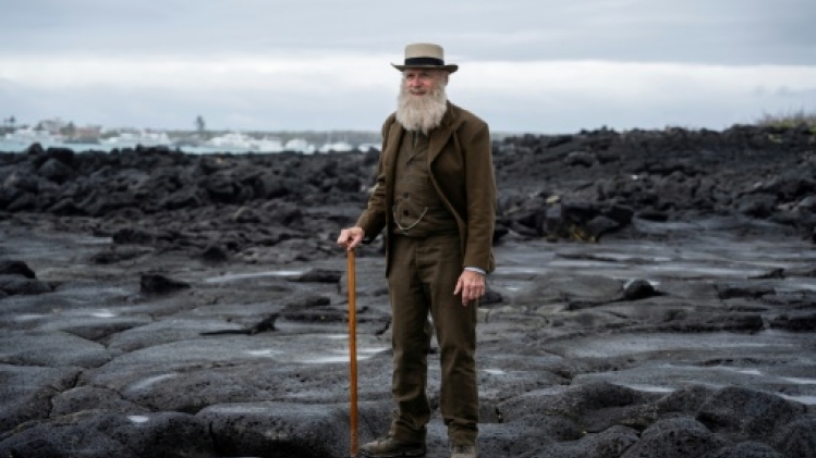 Charles Darwin revient aux Galapagos sous les traits d'un biologiste américain