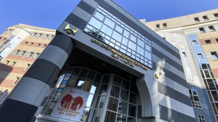 Maladies infectieuses: un centre de consultations multidisciplinaires au CHU Saint-Pierre