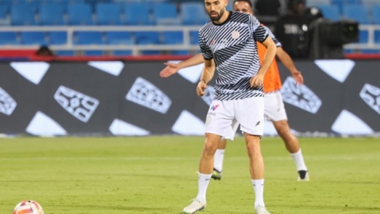 Al Shabab partage 2-2 grâce à une assist de Carrasco