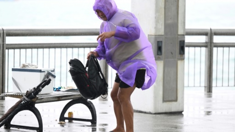 Après Hong Kong, le typhon Koinu se dirige vers l'île chinoise d'Hainan