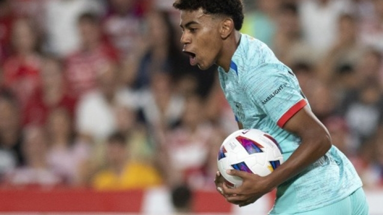 Le prodige catalan Lamine Yamal blessé à la hanche