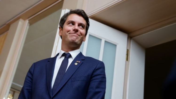 Suicide de Nicolas: Attal souhaite une procédure disciplinaire pour l'ex-rectrice de Versailles