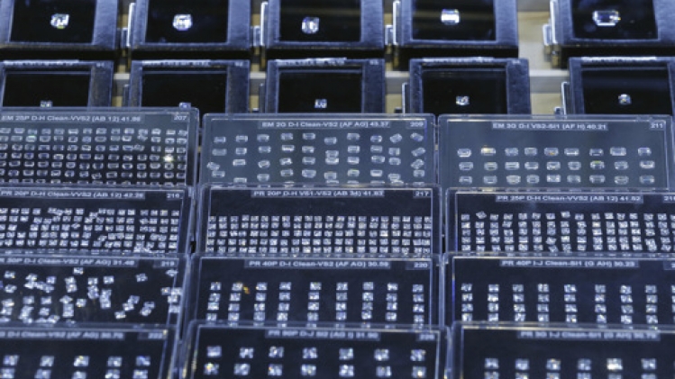 Une enquête pour fraude contre une société diamantaire anversoise dirigée par des Russes