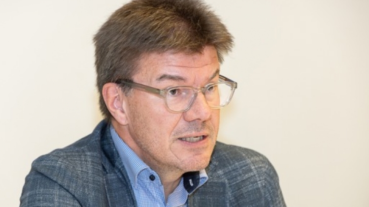 Sven Gatz ne dit ni oui ni non à une participation gouvernementale à Bruxelles