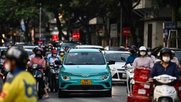 Vietnam: le constructeur automobile VinFast, une ambition mondiale mais des difficultés locales