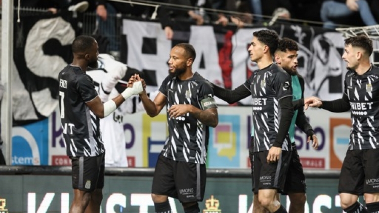 Charleroi s'impose contre l'Antwerp au terme d'une folle seconde mi-temps