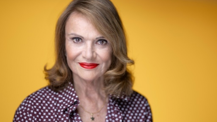 Marie France revient et chante La nuit qui vient sera belle