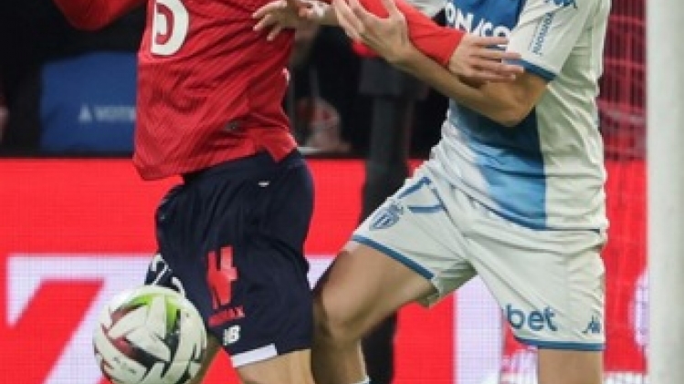 Leader au début de la journée, Monaco chute à Lille avec 2 assists de Zhegrova