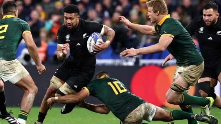 Le Néo-Zélandais Ardie Savea élu meilleur joueur mondial de rugby de l'année