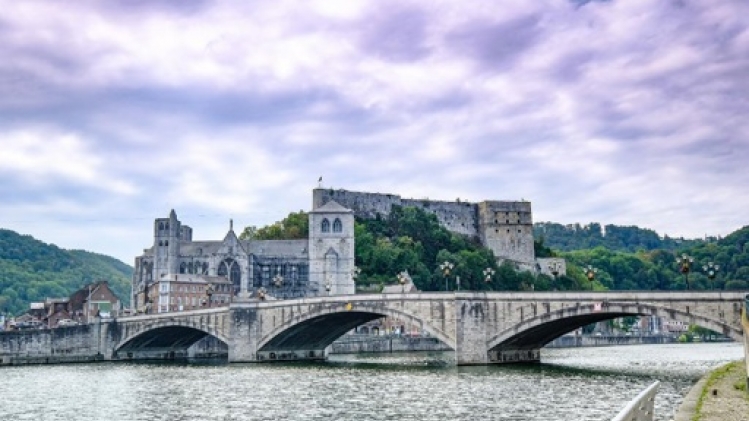 Le pont roi Baudouin à Huy fermé jusqu'aux fêtes de fin d'année en raison d'un chantier