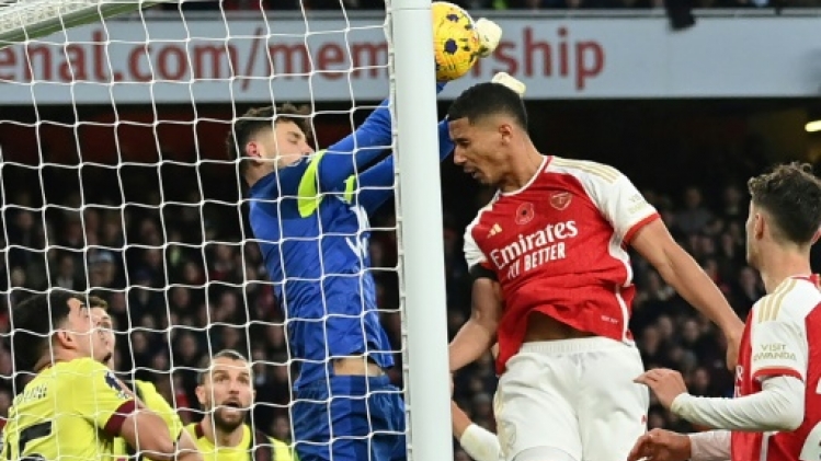 Angleterre: Arsenal bat Burnley 3-1 et recolle à Manchester City