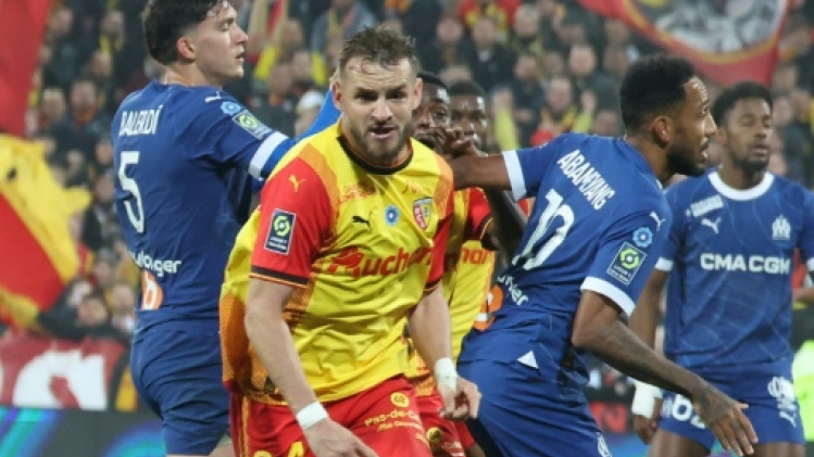 L1: Jonathan Gradit, le sous-coté devenu symbole de Lens