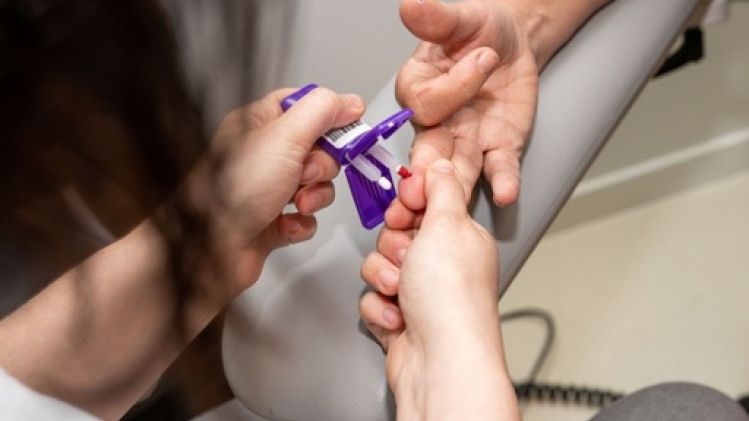 Première analyse sanguine des PFAS chez des enfants de moins de 12 ans à Zwijndrecht