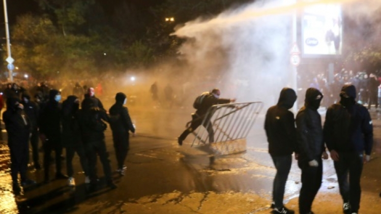 Match Bulgarie-Hongrie: des dizaines de blessés et 33 supporters arrêtés à Sofia