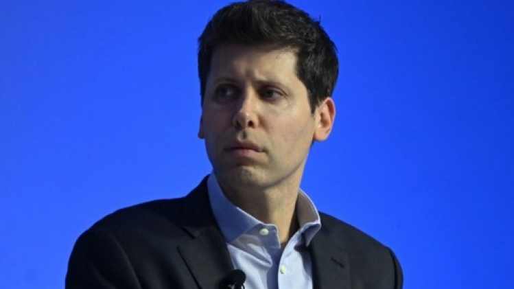 Sam Altman, patron d'OpenAI et créateur de ChatGPT, démis de ses fonctions
