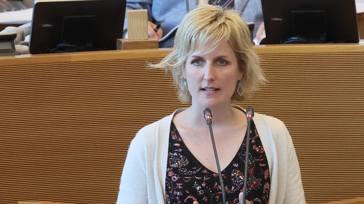 celine-tellier-parlement