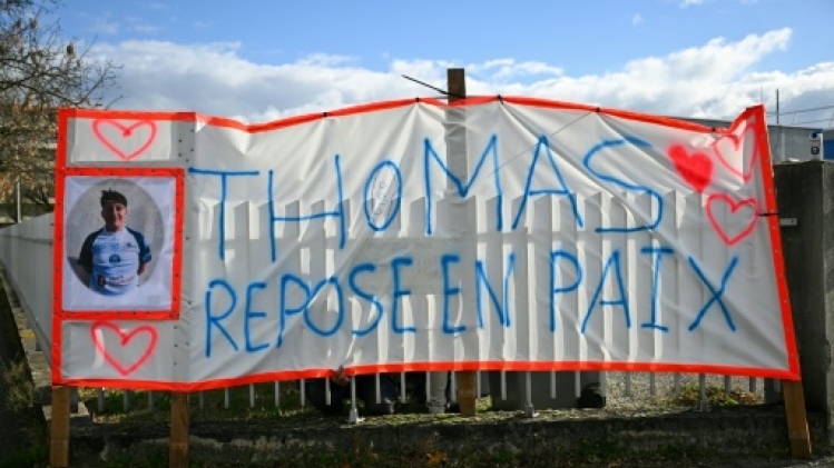 Mort de Thomas: les tensions montent avec l'ultradroite, le procureur appelle au calme