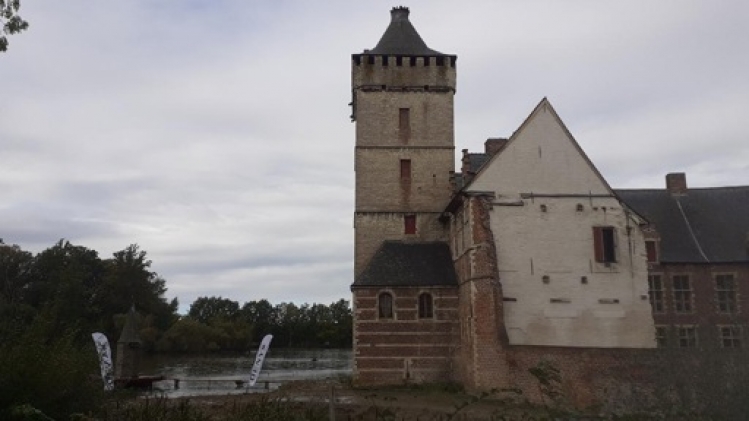 D'importants travaux de restauration commencent au Château de Horst