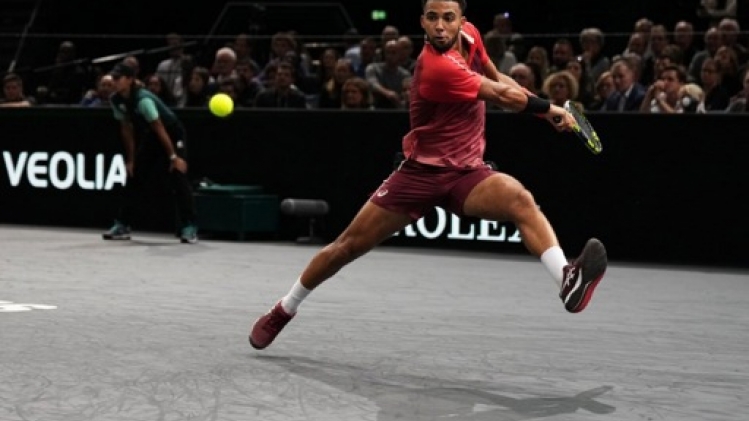 Arthur Fils et Luca Van Assche, les deux favoris français, débutent par une victoire